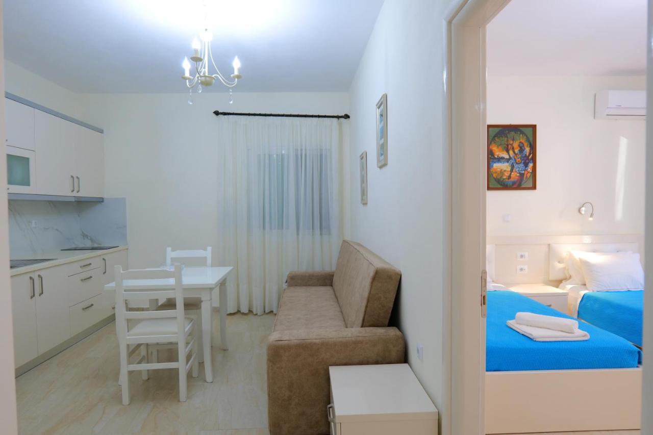 Sunny Holiday Sarandë Eksteriør bilde