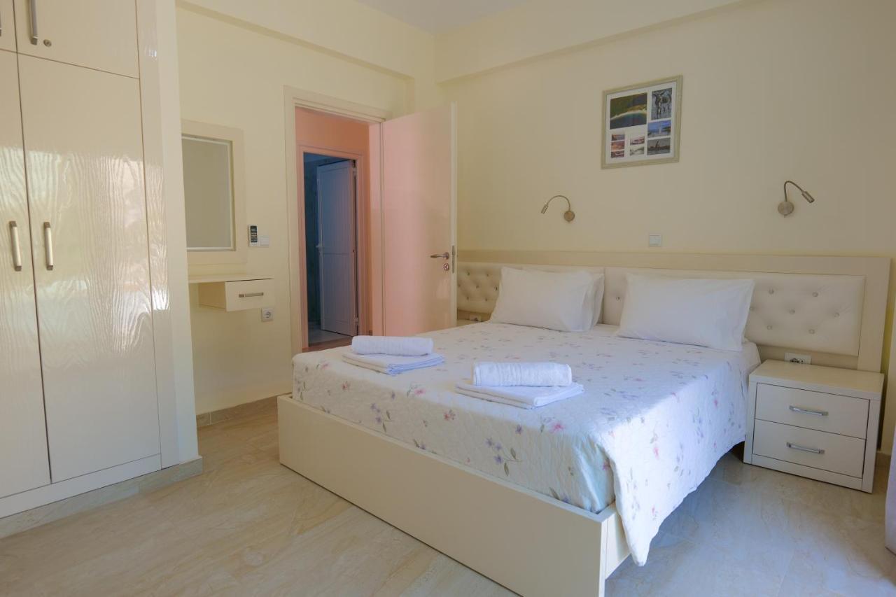 Sunny Holiday Sarandë Eksteriør bilde