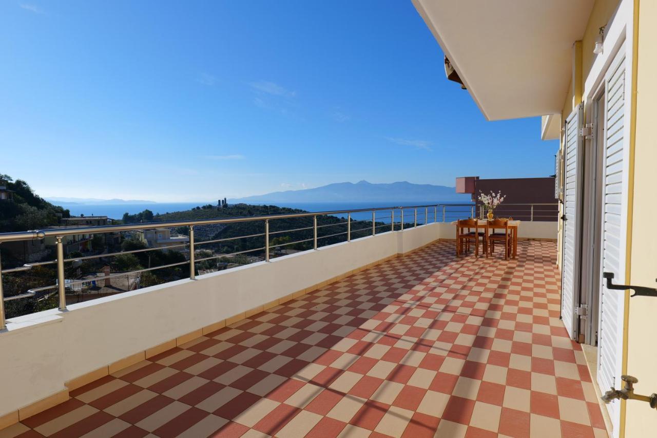 Sunny Holiday Sarandë Eksteriør bilde